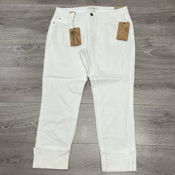 NWT Ruff Hewn True Crop White Denim Jeans Crochet Lace Pocket Detail 12 - Picture 8 of 16